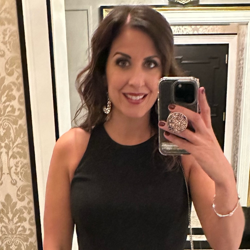 Meet your Posher, Maria